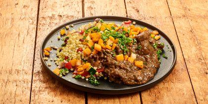 Marokkaanse stoverij met pompoen en couscous