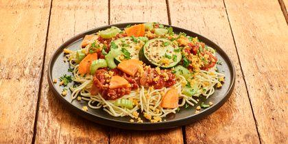 Spaghetti bolognese met seizoensgroenten en kaas