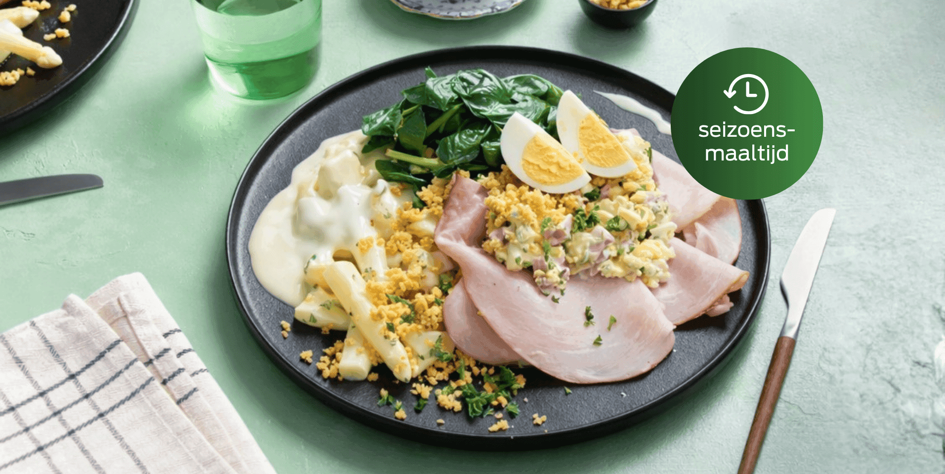 Asperges met ham, ei en krieltjes