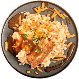 Stamppot hutspot met boer’n gehaktrol in mosterdjus