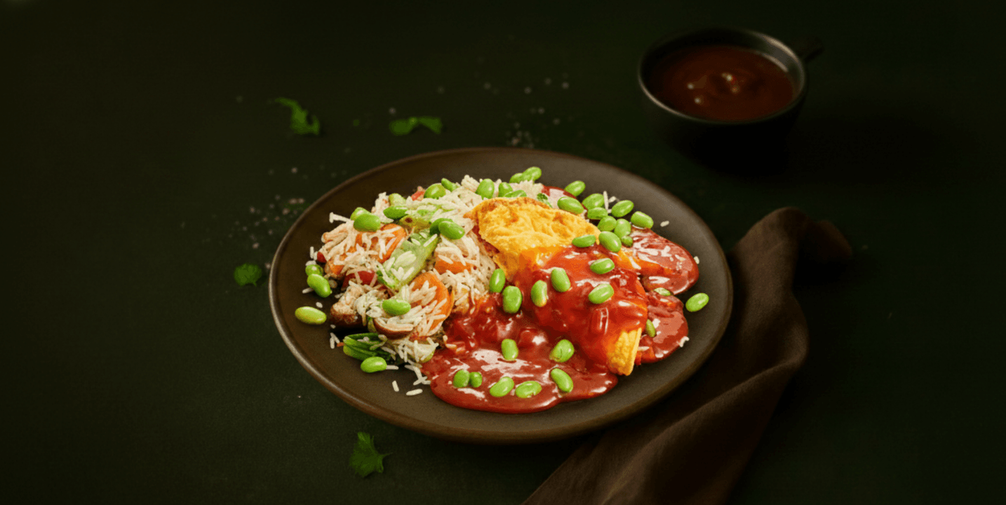 Foe Yong Hai met rijst en edamame boontjes