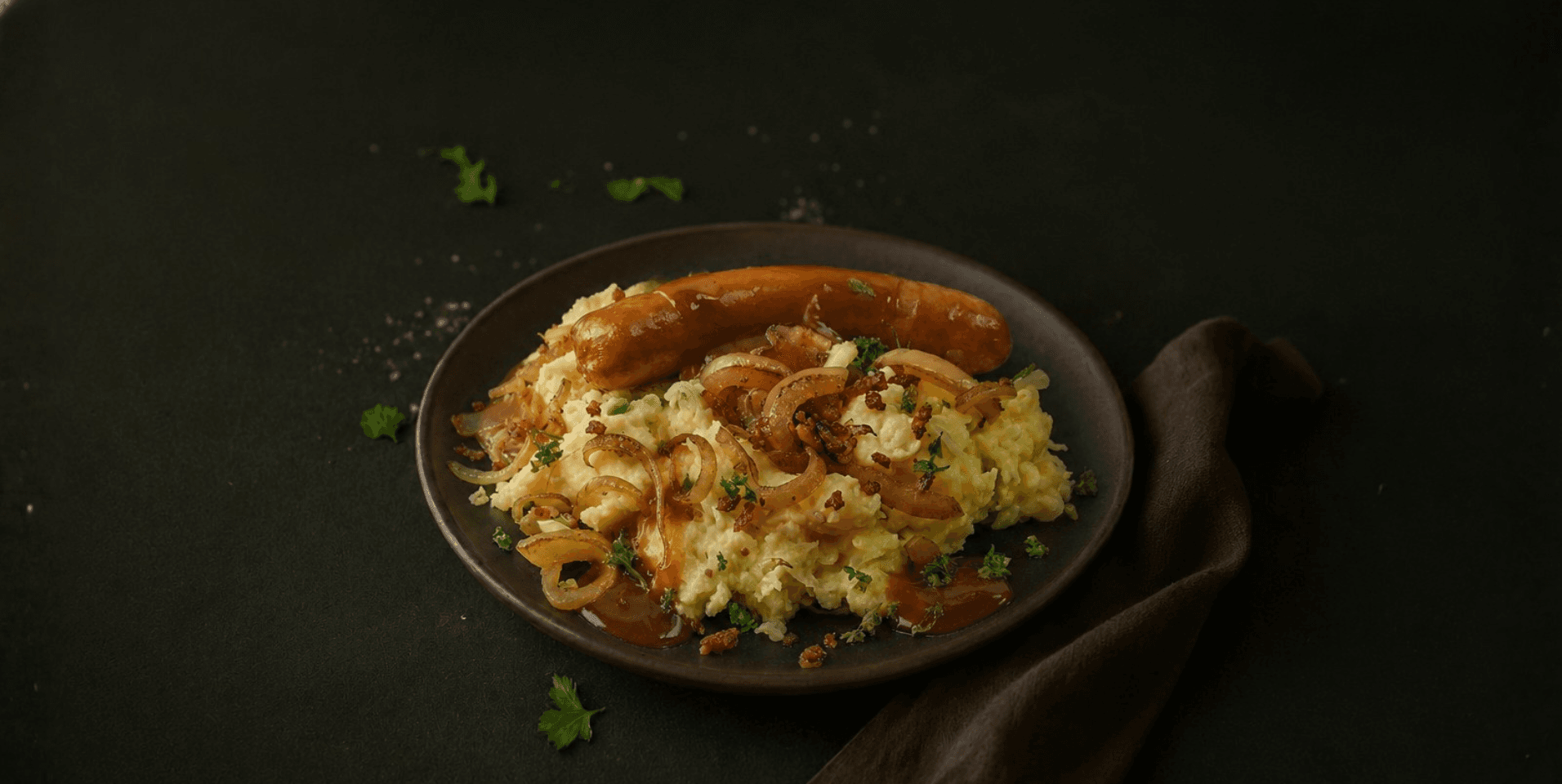 Stamppot zuurkool met rookworst in jus