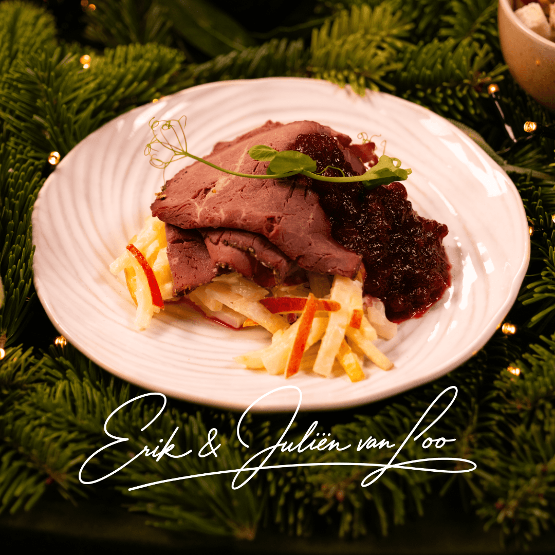 Pastrami met waldorfsalade en preiselbeerencompote