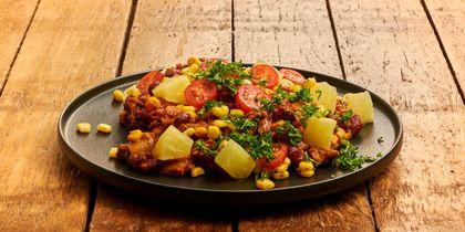 Chili sin carne met vegetarisch gehakt en ananas
