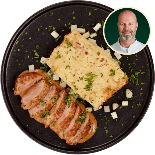 Kalkoensteak in Parmezaansaus met koolrabi-aardappelgratin