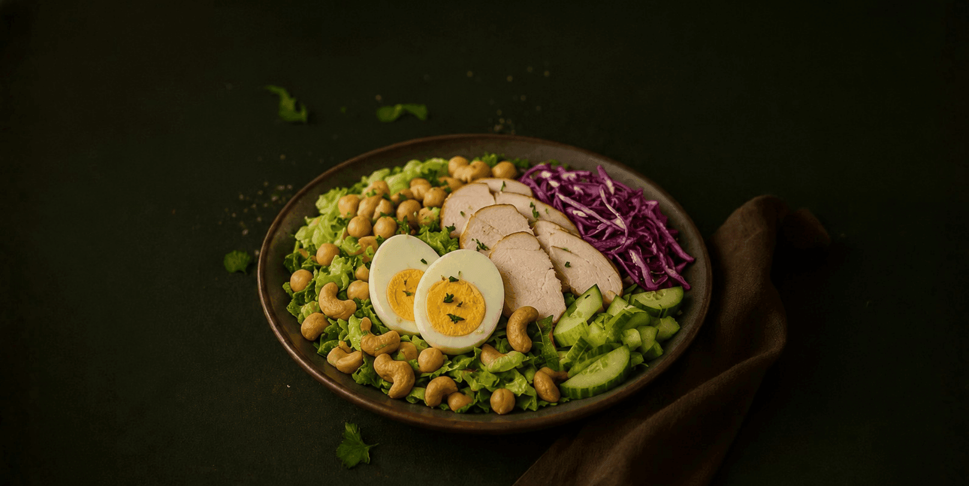 Maaltijdsalade met gerookte kip en orzo
