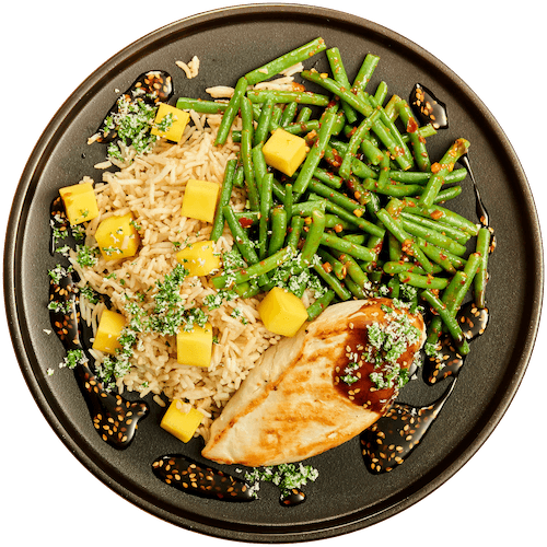 Oosterse kip met sambalboontjes, mango en rijst