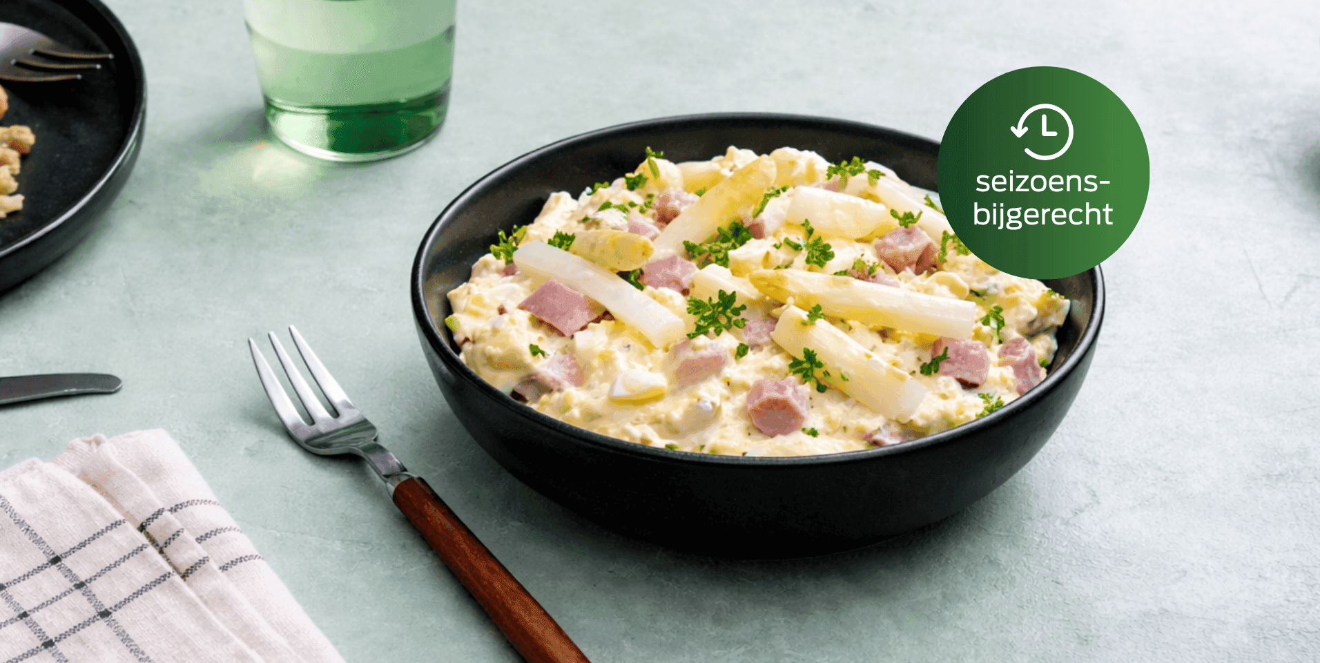 Asperge-beenhamsalade met ei